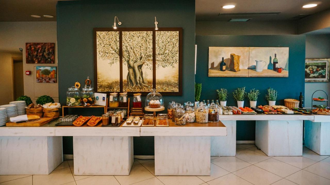 Apollo Art Hotel 4*